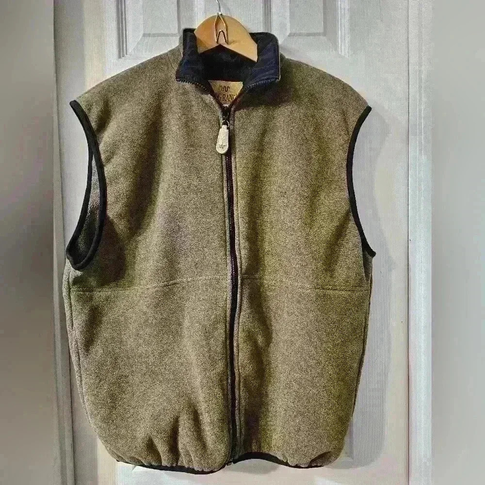 King Ranch Men's Grey Fleece Zip Up Vest